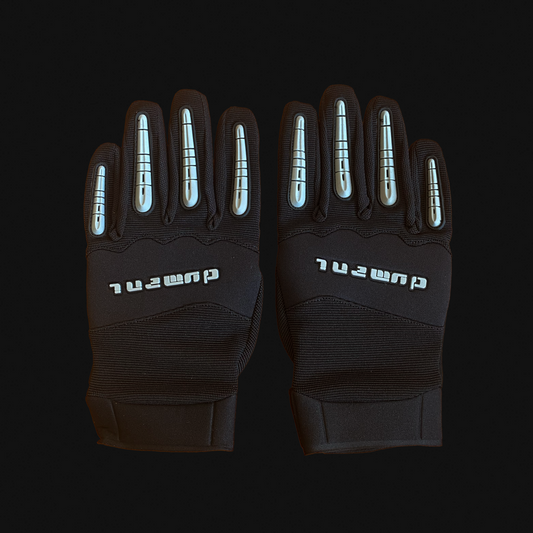 "HEIST GLOVES"